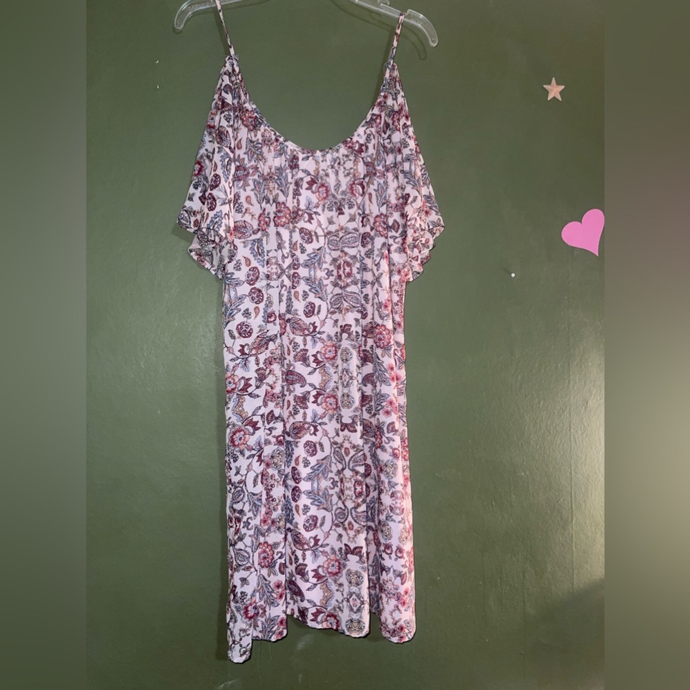 Dress, with shoulders out